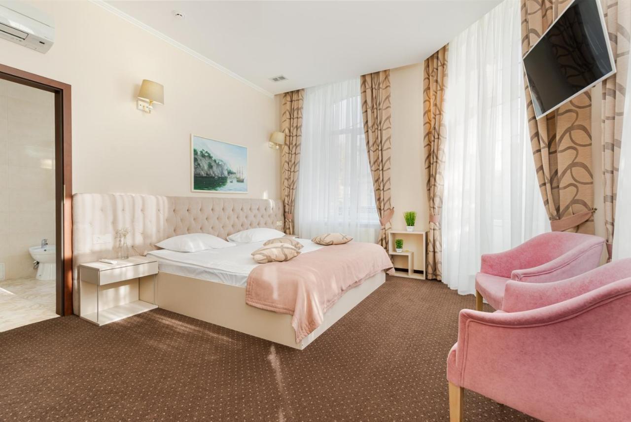 Hotel 52 Odessa Extérieur photo