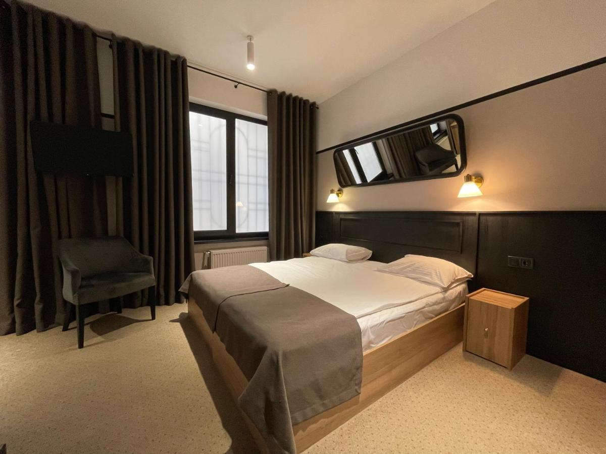 Hotel 52 Odessa Extérieur photo